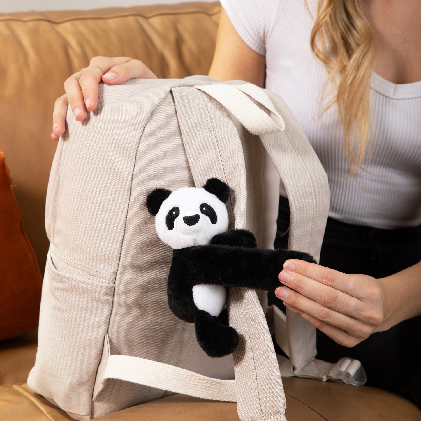 Hug Babies - בובות מוקטנות ומחבקות